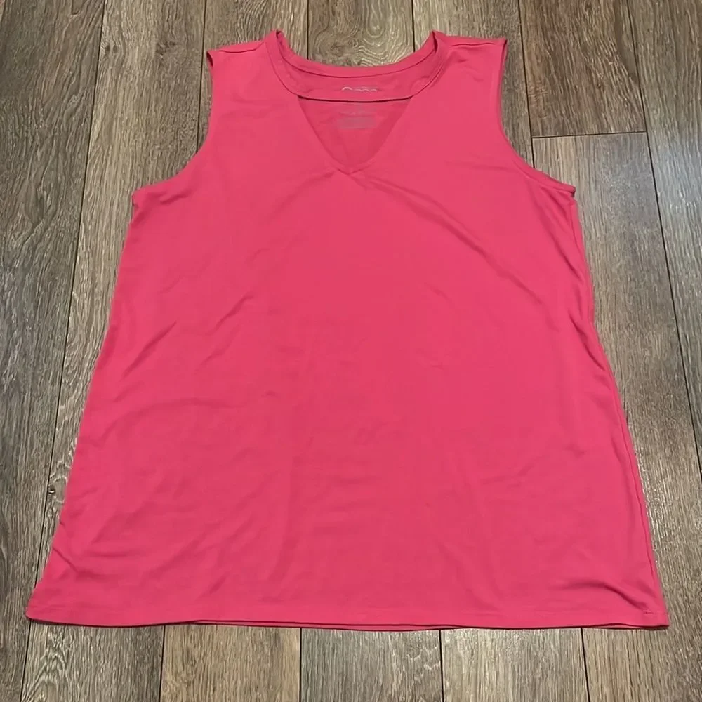 WAREHOUSE One Pink Sleeveless V-Neck Tank Top - Picture 8 of 9